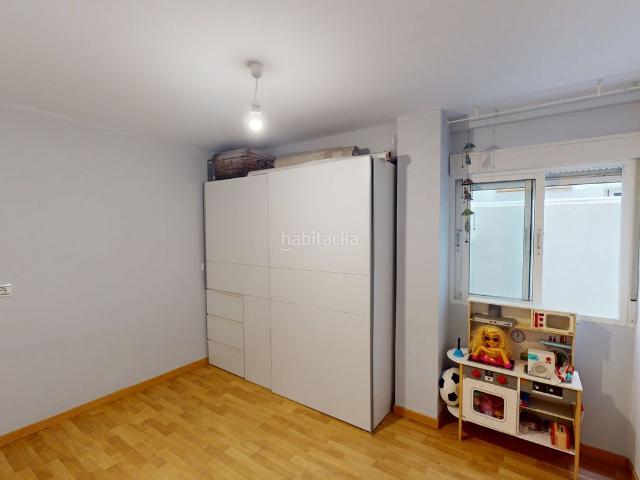 Piso en venta en Alicante, Benalúa. Piso REFORMADO con patio privado en el corazón de Benalúa. Pisos.