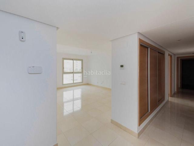 Piso en venta en Alicante, Benisaudet. Exclusivo piso en Alicante con piscina, garaje y completas zonas comunes Listo para entrar a vivir!. Pisos.