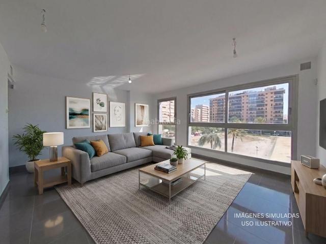 Piso en venta en Alicante, Benisaudet. Vivienda práctica, bien ubicada y con todo al alcance en Gran Vía. Pisos.