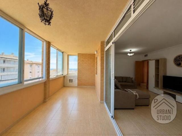 Piso en venta en Alicante, Calle Brasil, 03008