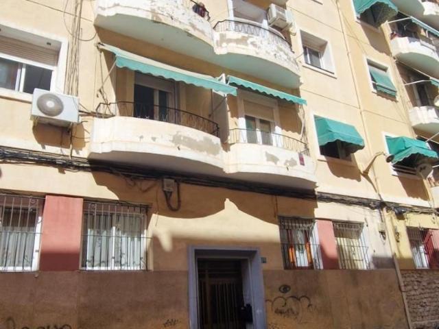 Piso en venta en Alicante, Campoamor