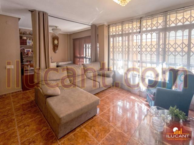 Piso en venta en Alicante, Campoamor. CAMPOAMORJUNTO AUDITORIOASCENSOR. Pisos.