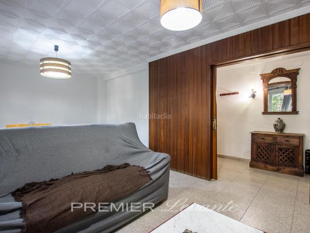 Piso en venta en Alicante, Campoamor. Increíble piso en Altozano con patio!. Pisos.