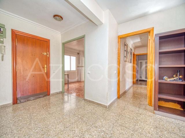 Piso en venta en Alicante, Campoamor. Oportunidad. Piso en venta de 3 dormitorios en Altozano. Pisos.