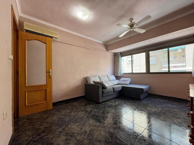 Piso en venta en Alicante, Campoamor. Ref 00714 Vivienda en Campoamor con garaje opcional. Pisos.