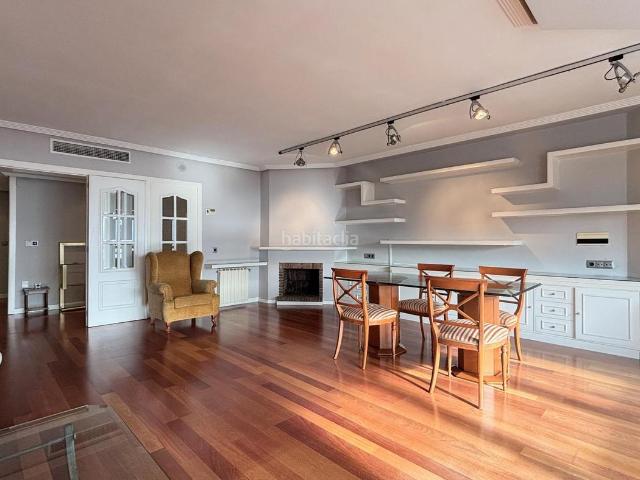 Piso en venta en Alicante, Casco Antiguo Sta. Cruz Ayuntamiento. EXCLUSIVA VIVIENDA FRENTE AL MAR CONCRETA UNA VISITA Y HAZ TU OFERTA. Pisos.