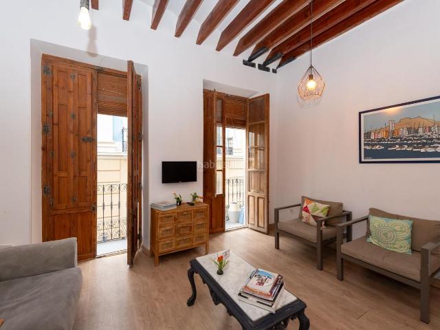 Piso en venta en Alicante, Casco Antiguo Sta. Cruz Ayuntamiento. Vivienda en Calle Mayor. Pisos.