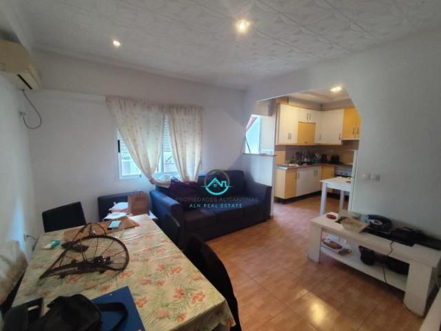 Piso en venta en Alicante, Carolinas Altas