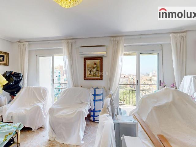 Piso en venta en Alicante, Carolinas Altas. Excelente vivienda de tres dormitorios con vistas panorámicas en carolinas. Pisos.