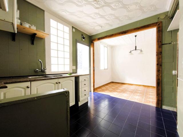 Piso en venta en Alicante, Carolinas Altas. Luz, espacio y ubicación estratégica El 3 dormitorios que lo tiene todo. Pisos.
