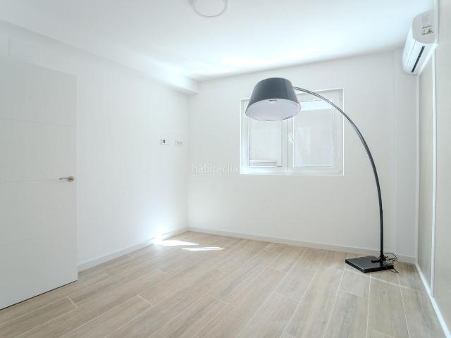Piso en venta en Alicante, Carolinas Altas. Piso de obra nueva Dos opciones de compra. Pisos.
