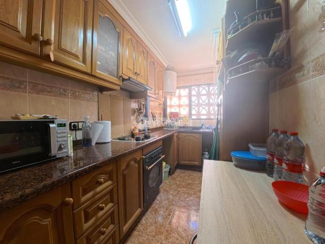 Piso en venta en Alicante, Carolinas Altas. Piso en venta en Alicante. Pisos.