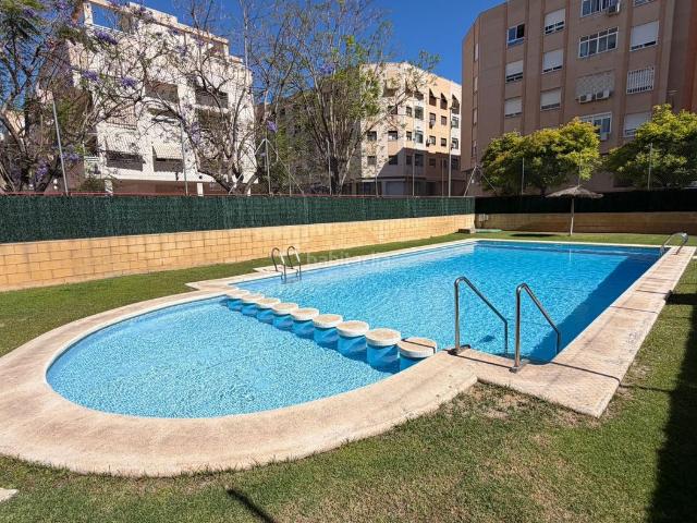 Piso en venta en Alicante, Carolinas Altas. PISO EN VENTA en General Espartero ALICANTE. Pisos.