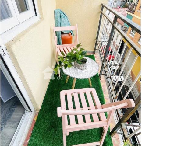 Piso en venta en Alicante, Carolinas Bajas. A 5 minut del Centro, reformado y amueblado. Pisos.