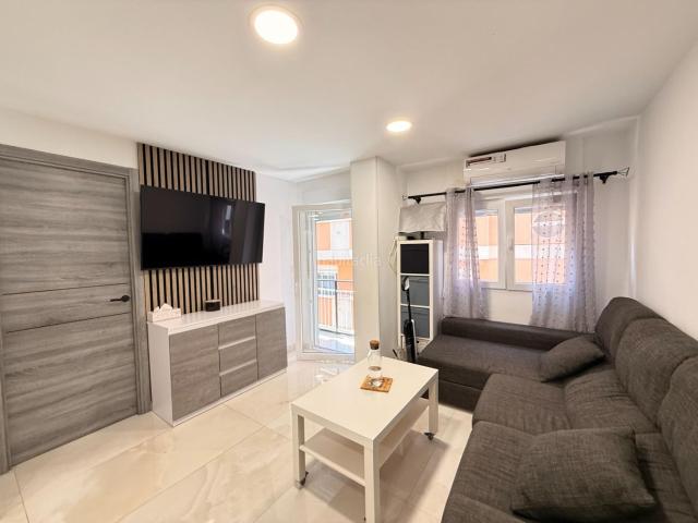 Piso en venta en Alicante, Carolinas Bajas. Gran oportunidad en Carolinas. Pisos.