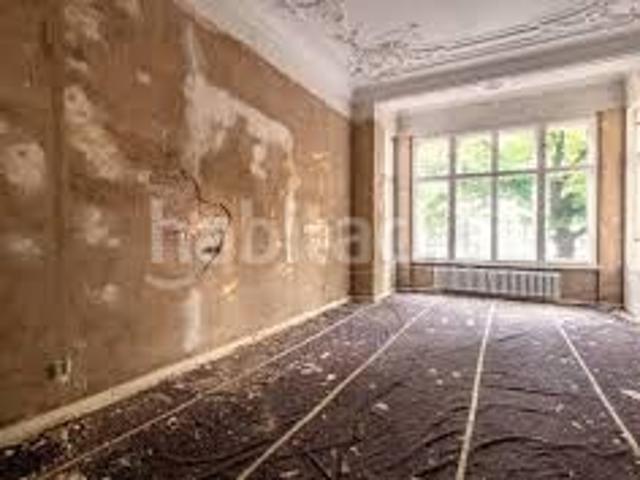 Piso en venta en Alicante, Carolinas Bajas. Oportunidad amplio Piso en Carolinas para reformar. Pisos.