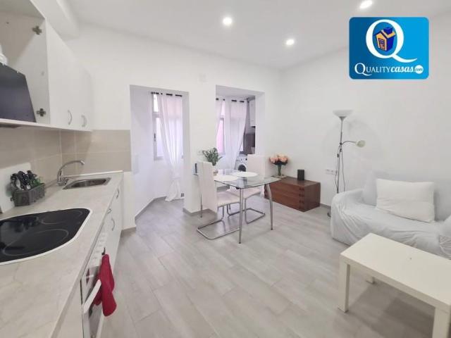 Piso en venta en Alicante, Carolinas pla