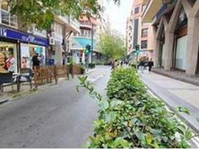 Piso en venta en Alicante, Centro
