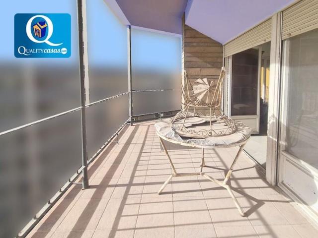 Piso en venta en Alicante, Centro
