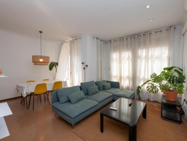 Piso en venta en Alicante, Centro Tradicional