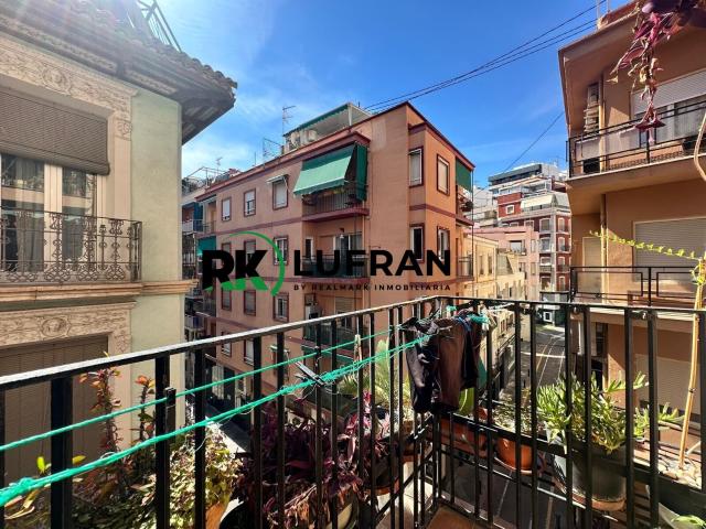 PISO EN VENTA EN ALICANTE CENTRO TRADICIONAL Y ENSANCHE DIPUTACION