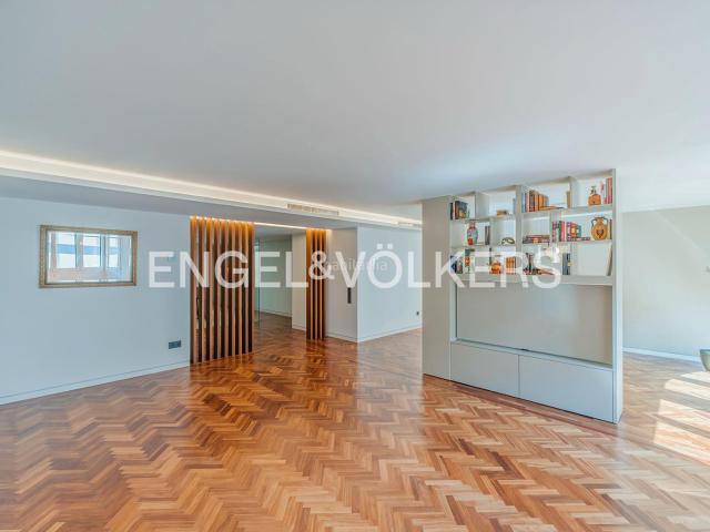 Piso en venta en Alicante, Ensanche Diputación. Calidad y Lujo en Maisonnave. Pisos.