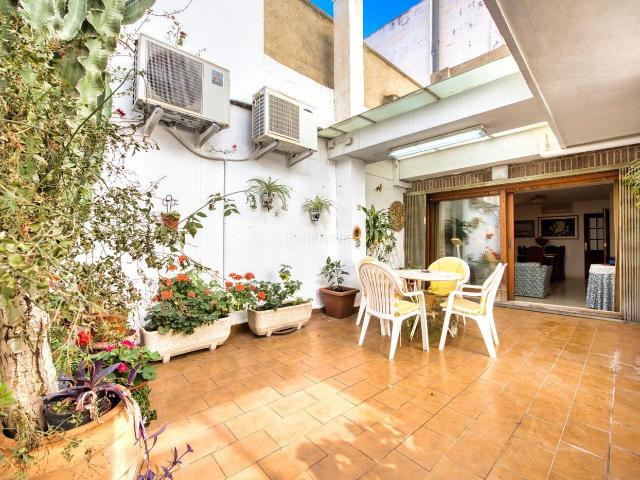 Piso en venta en Alicante, Ensanche Diputación. Elegancia y Confort, le están esperando en esta vivienda. Pisos.