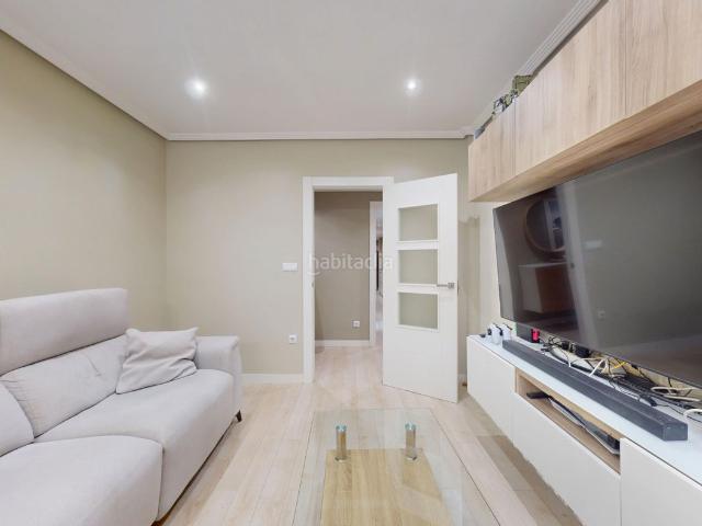 Piso en venta en Alicante, Florida Alta. A LA VENTA PISO TOTALMENTE REFORMADO EN ALICANTE. Pisos.