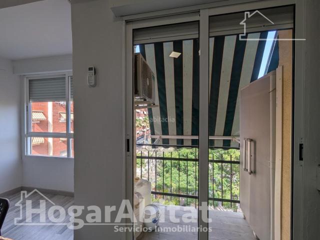 Piso en venta en Alicante, Florida Alta. REFORMADO, EXTERIOR Y MUY BONITO CON BALCÓN. Pisos.