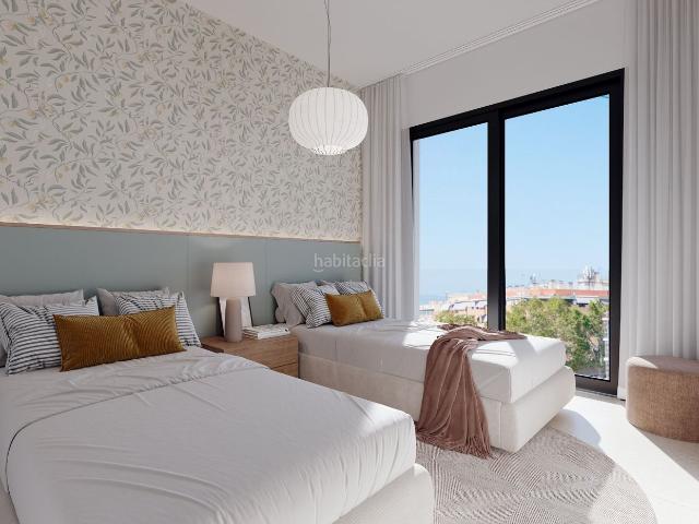 Piso en venta en Alicante, Florida Baja. Amplio piso con terraza y orientación sur en La Florida, Alicante. Pisos.