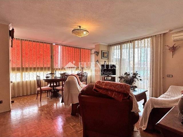 Piso en venta en Alicante, Goteta. GRAN PISO EN AVENIDA DE DENIA. Pisos.