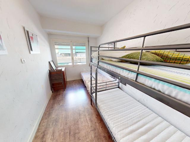 Piso en venta en Alicante, Goteta. PRIMERA PLANTA SEMI REFORMADA EN VENTA. Pisos.
