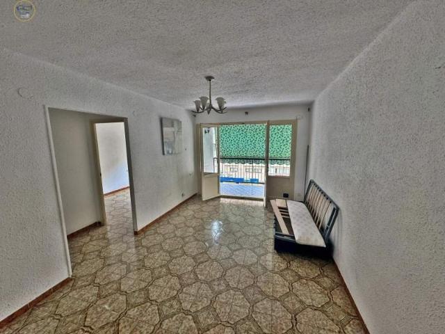 Piso en venta en Alicante, Los Ángeles