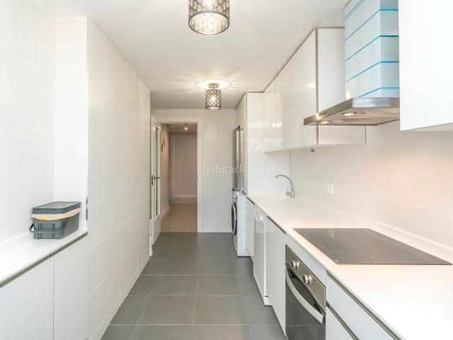 Piso en venta en Alicante, PAU 5. PISO DE LUJO EN PLAYA SAN JUAN DE ALICANTE CON BENEFICIOS FISCALES. Pisos.