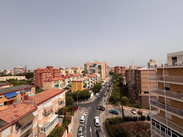 Piso en venta en Alicante, Pla de Bon Repós. VINCULO EN EXCLUSIVA TE PRESENTA VIVIENDA CERCA DEL MAR!. Pisos.