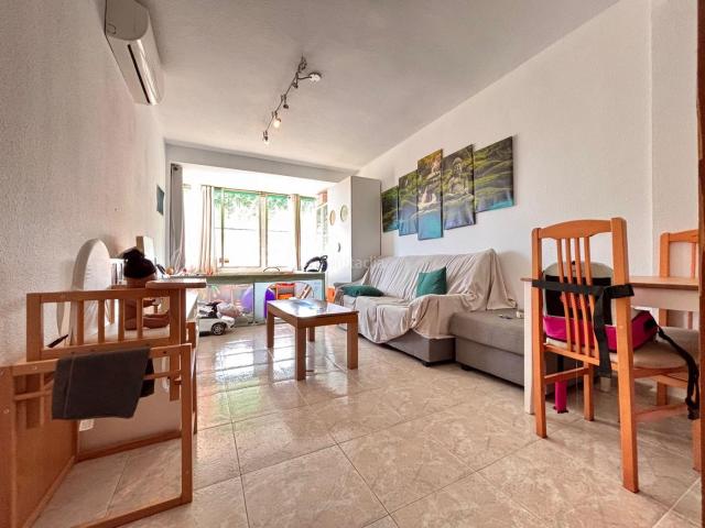 Piso en venta en Alicante, Pla de Bon Repós. VINCULO EN EXCLUSIVA TE PRESENTA VIVIENDA EN EL CORAZÓN DEL PL. Pisos.