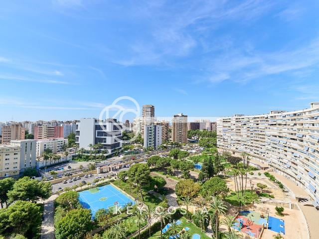 Piso en venta en Alicante, Playa de San Juan. Pisos.