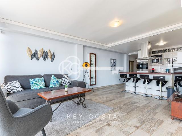 Piso en venta en Alicante, Raval Roig Virgen del Socorro. Pisos.
