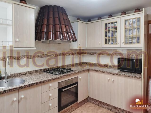 Piso en venta en Alicante, San Agustín. San Agustín Encantadora vivienda, reformada, amplia y luminosa. Pisos.
