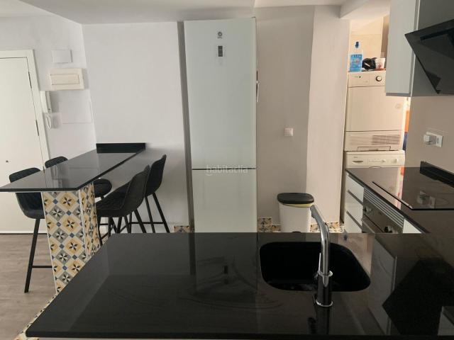 Piso en venta en Alicante, San Blas. *Piso Reformado en Venta en el Corazón de la Ciudad*. Pisos.
