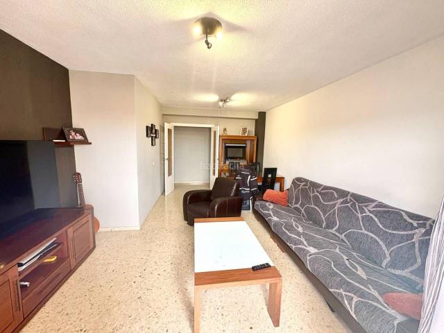 Piso en venta en Alicante, Tómbola. Piso en la Tombola. Pisos.