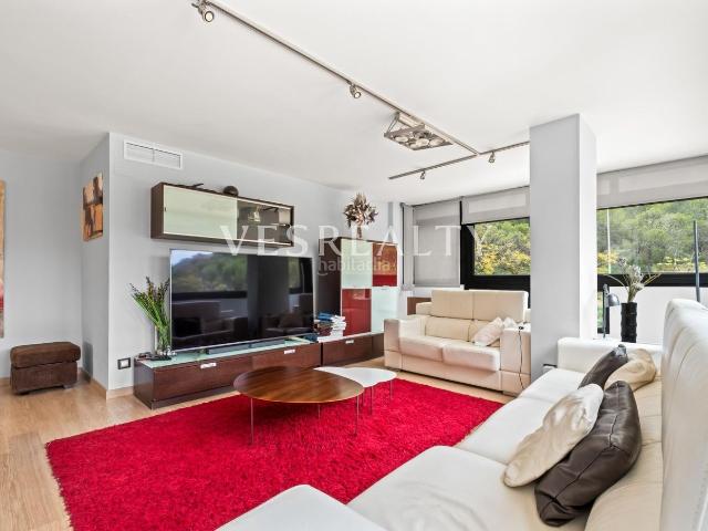 Piso en venta en Alicante, Vistahermosa. Piso en una de las zonas más exclusivas del conocido barrio Vistahermosa!. Pisos.