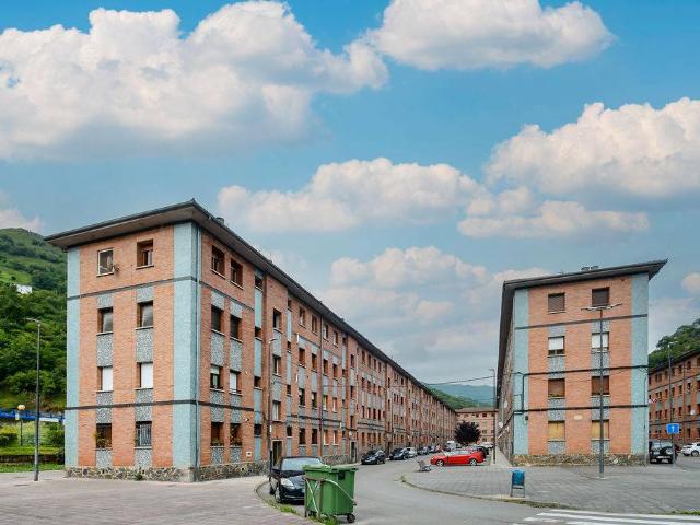 Piso en Venta en Aller