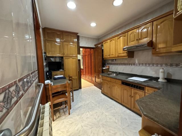 Piso en Venta en Aller