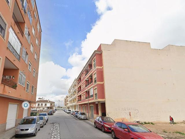 Piso en venta en Almoradí. INMUEBLE SIN POSESION Y SIN ACCESO AL INTERIOR SIN POSESION Y SIN ACCESO AL INTERIOR. NO SE PUEDEN REALIZAR VISITAS. Pisos.