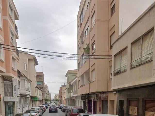 Piso en venta en Almoradí. VENTA EN CONDICIONES ESPECIALESCESIÓN DE CRÉDITO. ACTIVO SIN POSESIÓN, NO HIPOTECABLE. Pisos.