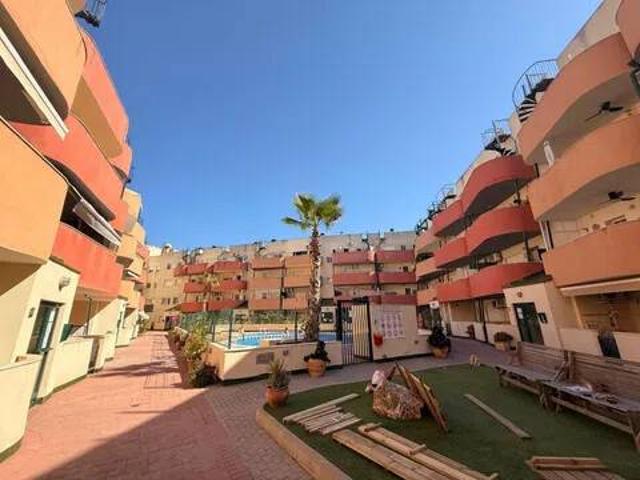 Piso en Venta en Almoradí