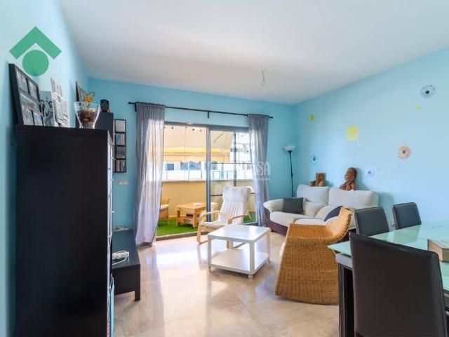 Piso en Venta en Almayate
