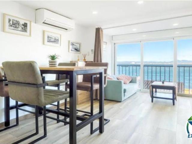 Piso en Venta en Almadrava Canyelles Puig Rom