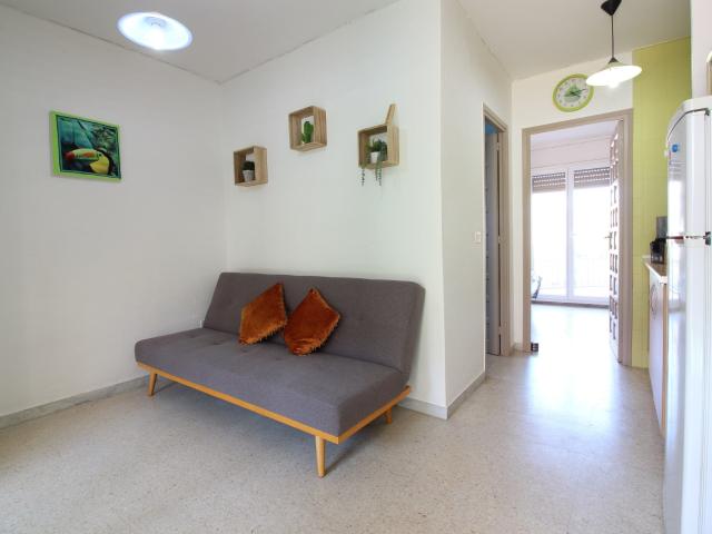 Piso en Venta en Almadrava Canyelles Puig Rom